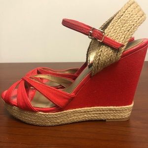 White House Black Market Wedges